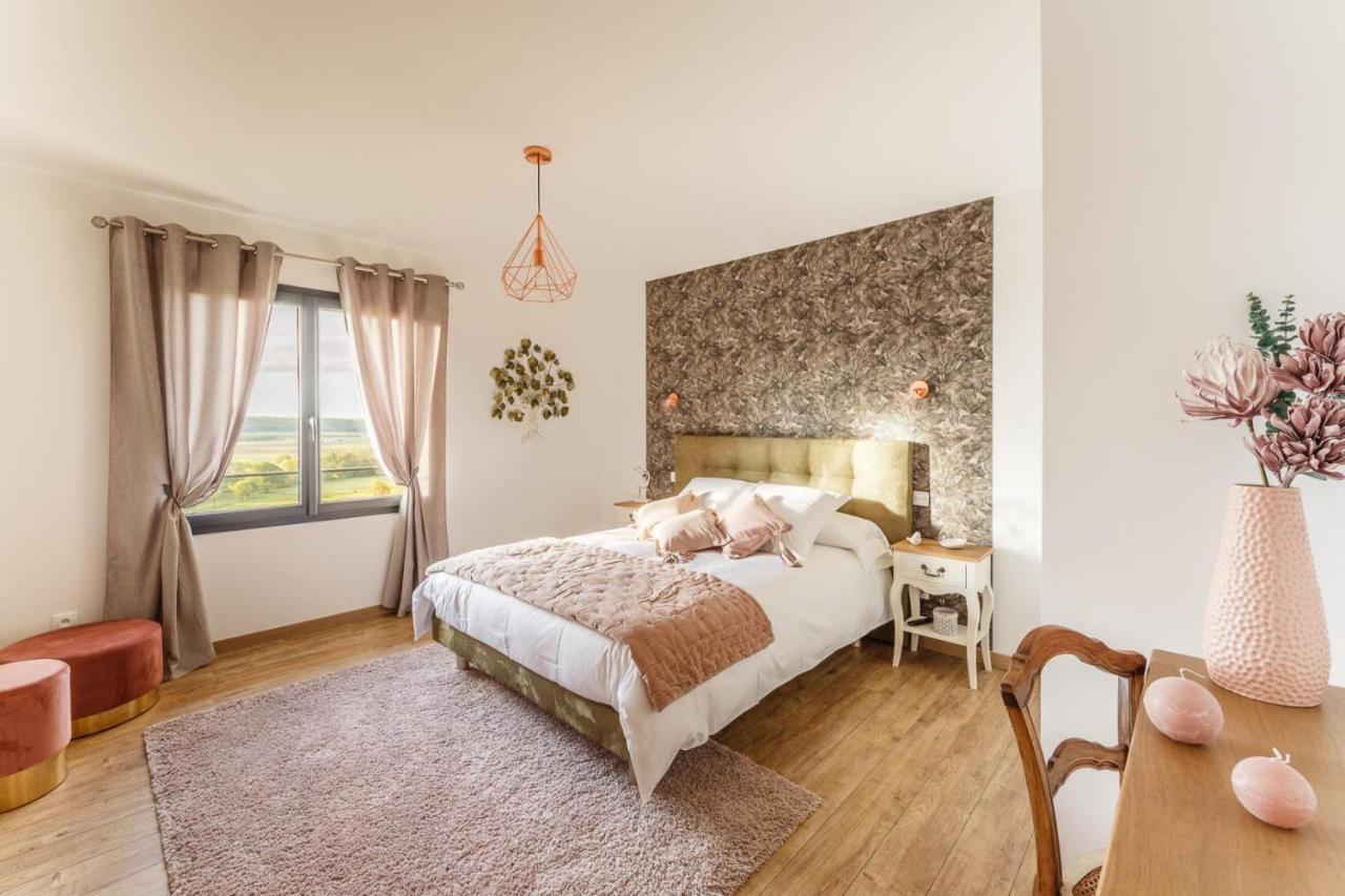 Gite Et Chambres D'Hotes - La Maison Du Grand Bossieu Exteriör bild