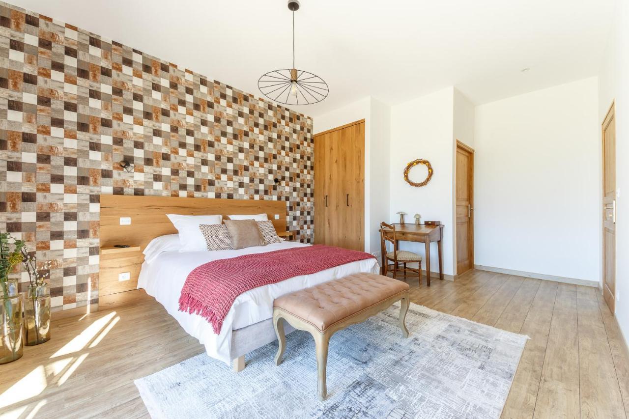 Gite Et Chambres D'Hotes - La Maison Du Grand Bossieu Exteriör bild